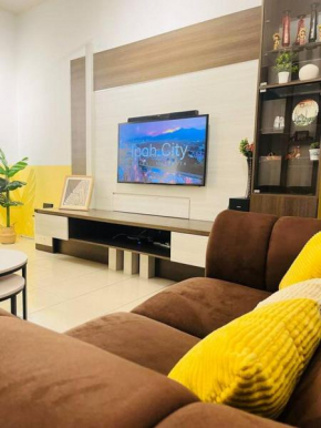 Cozy Retreat in Tiara Lakeview Ipoh by Iconique